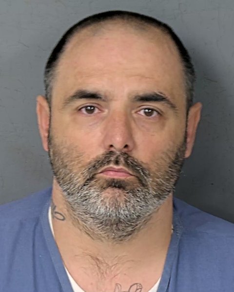 Mugshot of DANIEL LEE ELLIS