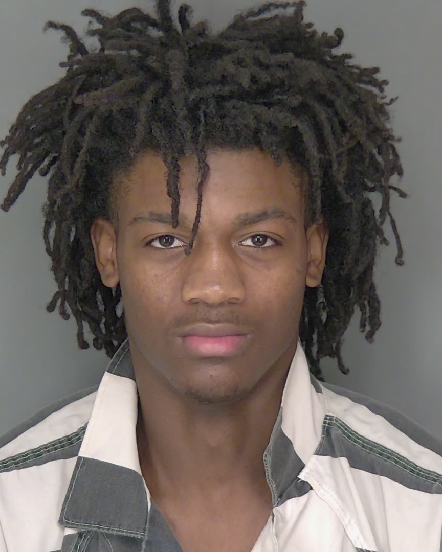 Mugshot of J'MARI MITCHELL