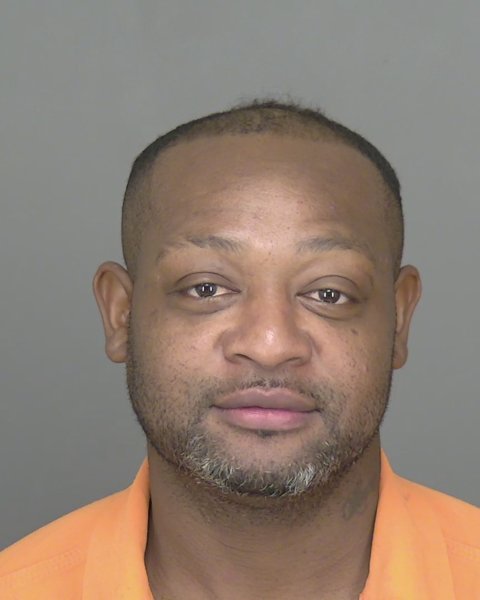 Mugshot of TRAVIS RASHAAN HOLDER