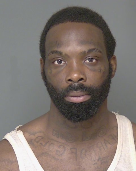 Mugshot of DONAVAN JARSHABBER FLETCHER