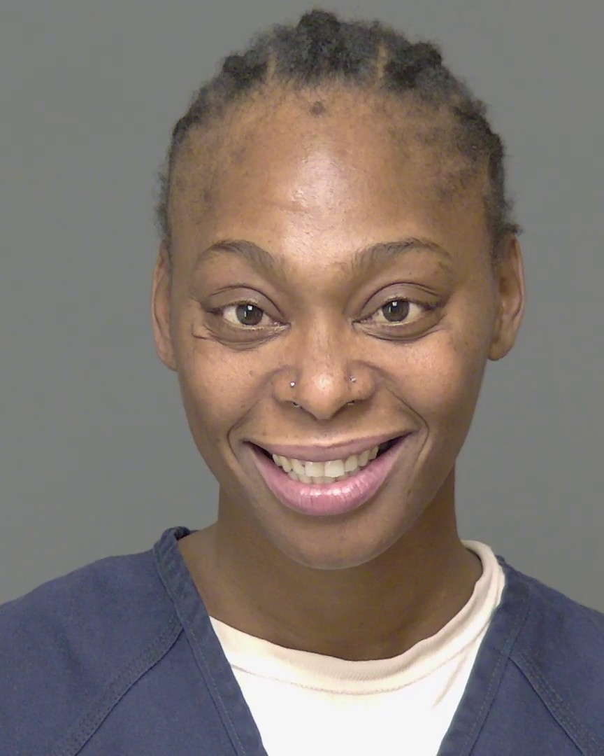 Mugshot of MIYONSHE PEONDRE GOLDSMITH
