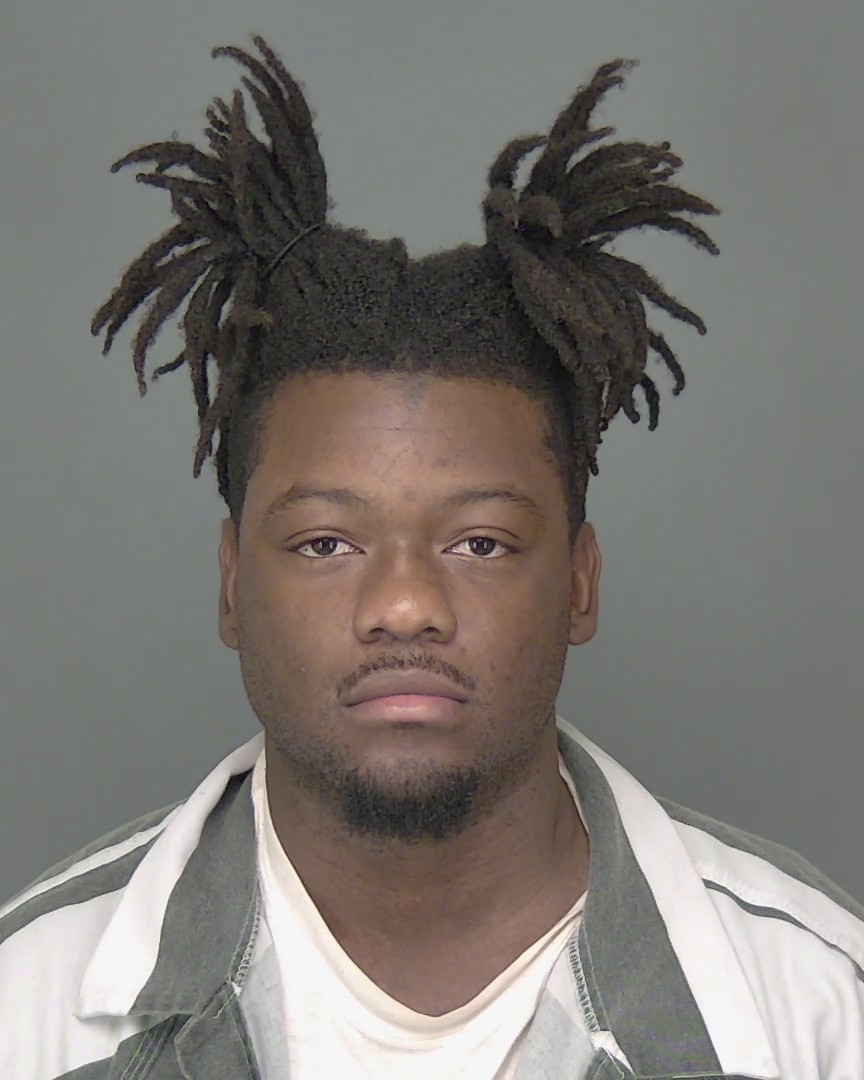 Mugshot of LATARIUS JAMAR JOHNSON