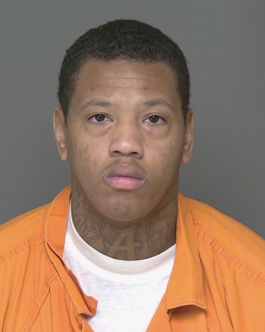 Mugshot of JAQWAN SALVALAS HALL