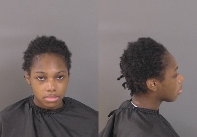 Mugshot of Londyn Salena Capelton