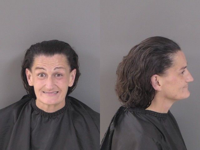 Mugshot of Gwendolyn Dale Behen