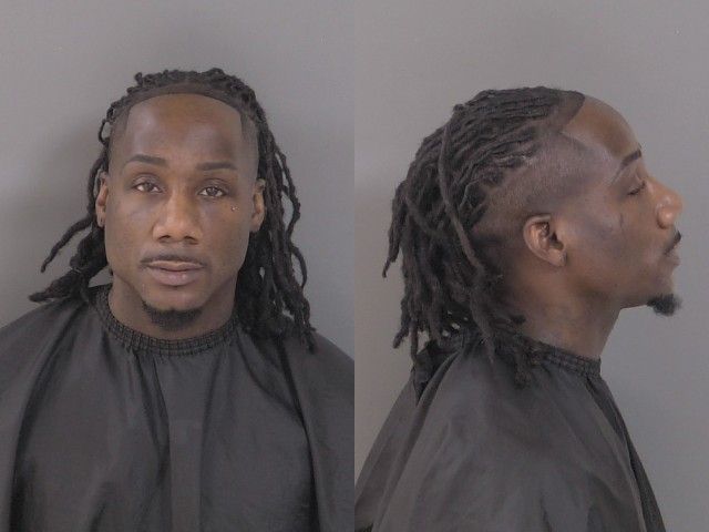 Mugshot of Raltravious Dominique Williamson