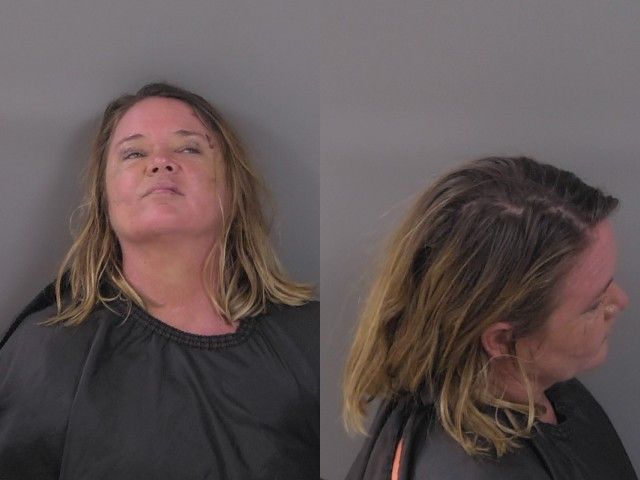 Mugshot of Amber Louise Drane
