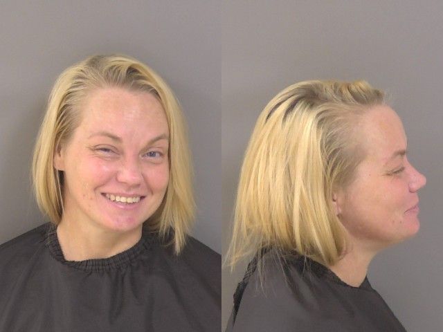 Mugshot of Jennifer Inell Cronin