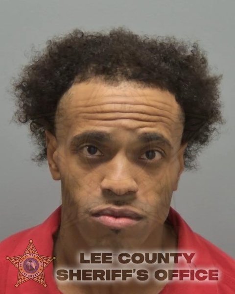 Mugshot of LAMORRIS DIAMOND CHARLES