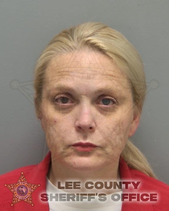 Mugshot of BRITT MARLENA VICTORIA ALEXANDRIA COMPTON