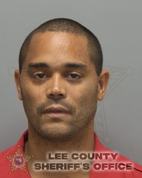Mugshot of CHRISTIAN CINTRON
