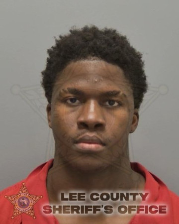 Mugshot of CRAIG ANTONIO HEWITT