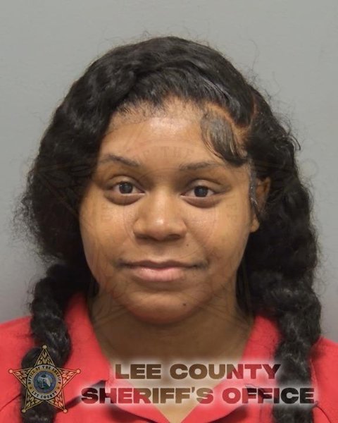Mugshot of SHUNTIA AY'LISHA JACKSON