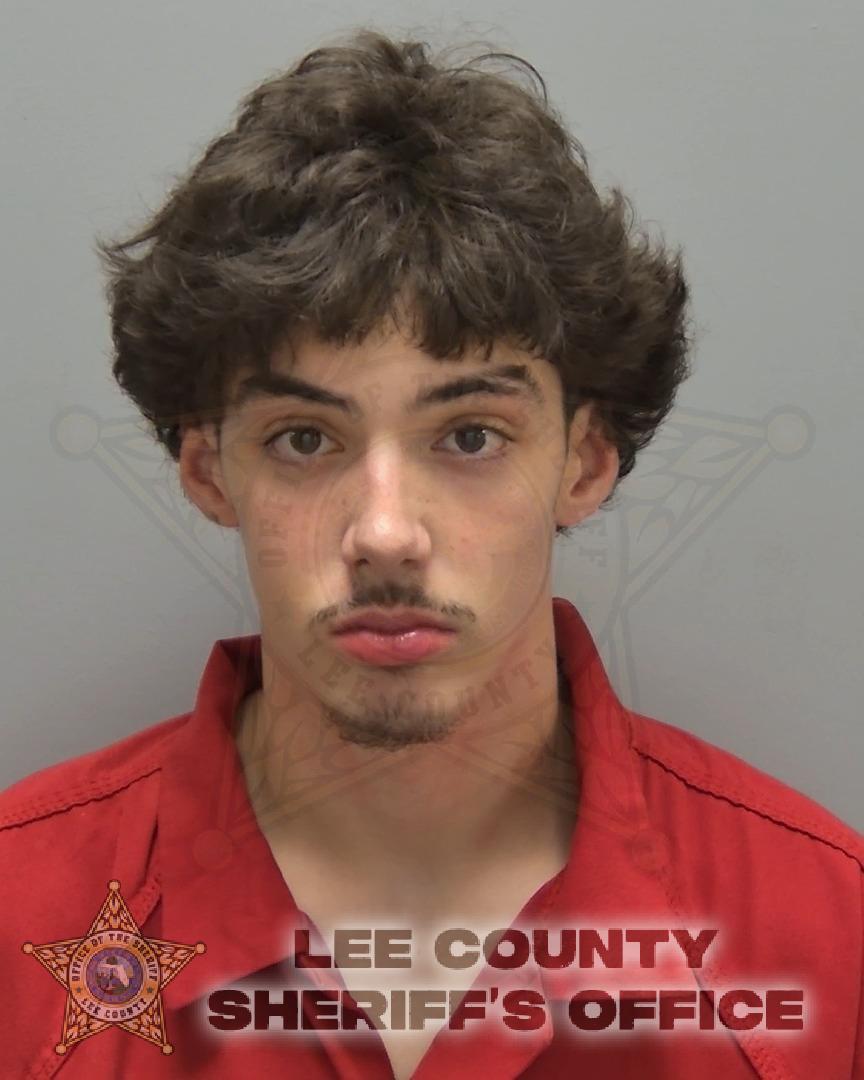 Mugshot of CHRISTIAN DAVID PEREZ