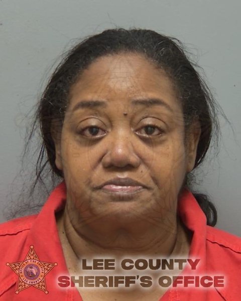 Mugshot of TONIA BEATRICE ROSEBORO