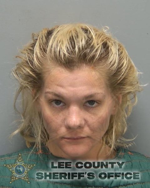 Mugshot of CHEYENNE HAMMOND-NADEAU
