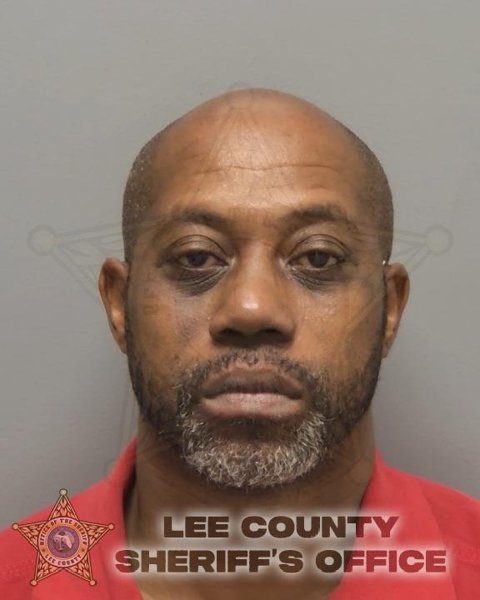 Mugshot of JAMIE SHAWNTELLE FLOYD