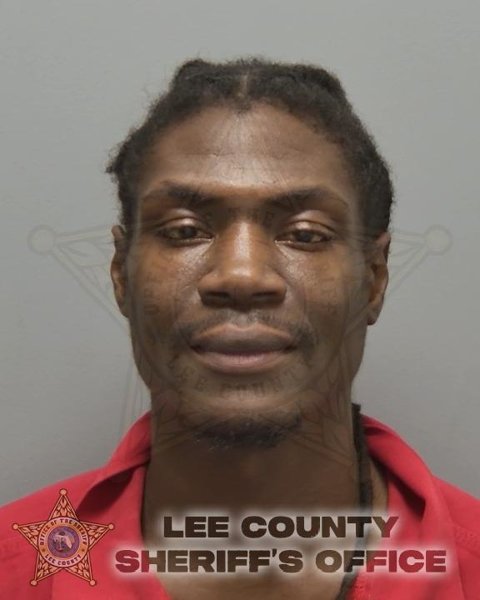 Mugshot of DEANDRE RAHEEM NESBIT
