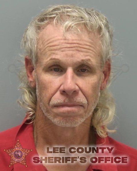 Mugshot of MICHAEL JASON GOMEZ