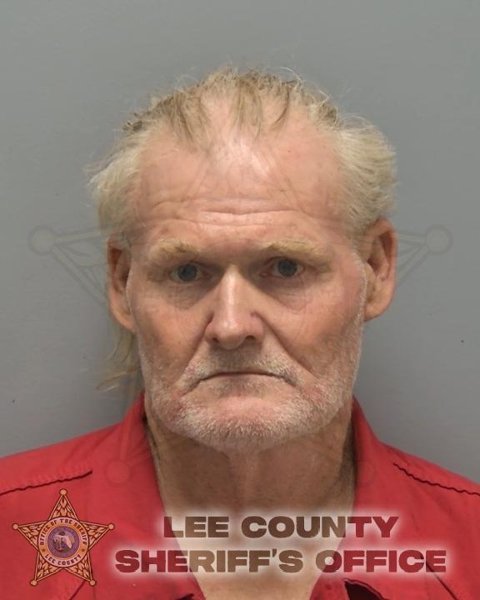 Mugshot of CHRISTOPHER KURTIS HALL