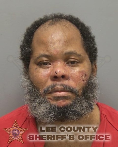 Mugshot of DONTAVIUS JEVAN DREW
