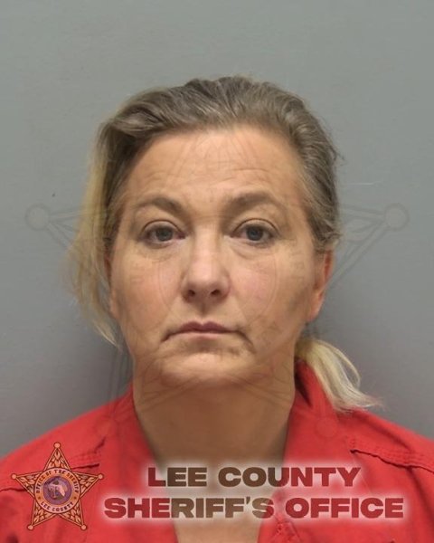 Mugshot of APRIL LYNN WHITE