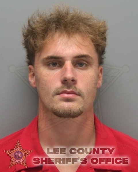 Mugshot of MATTHEW NICK KLOECKNER