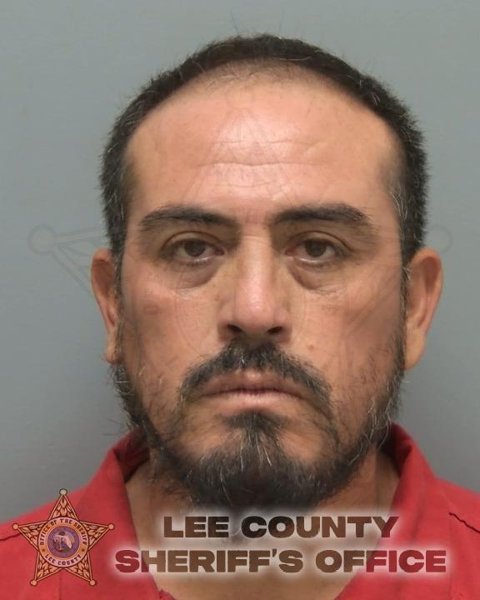 Mugshot of EDUARDO CASTILLO