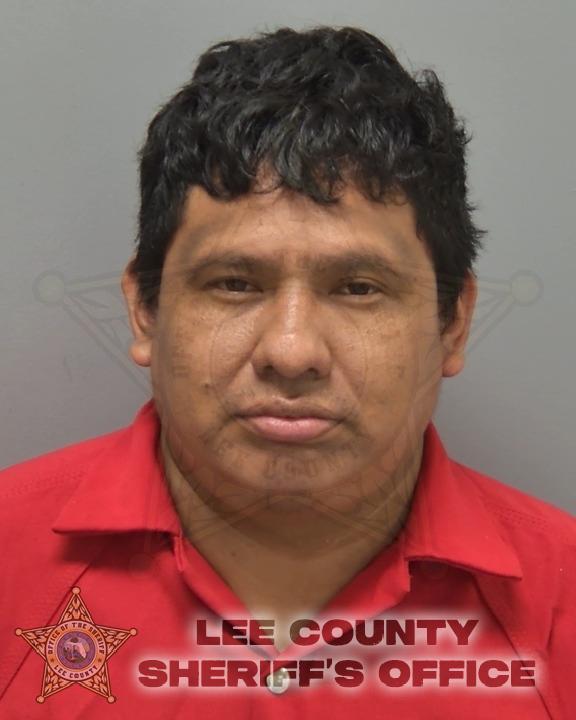 Mugshot of SANTIAGO BERNAL RAYMUNDO