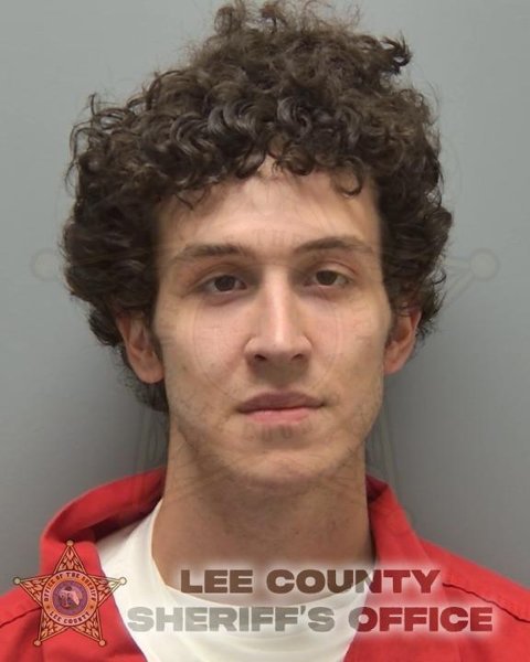 Mugshot of DENHAM E REEVES