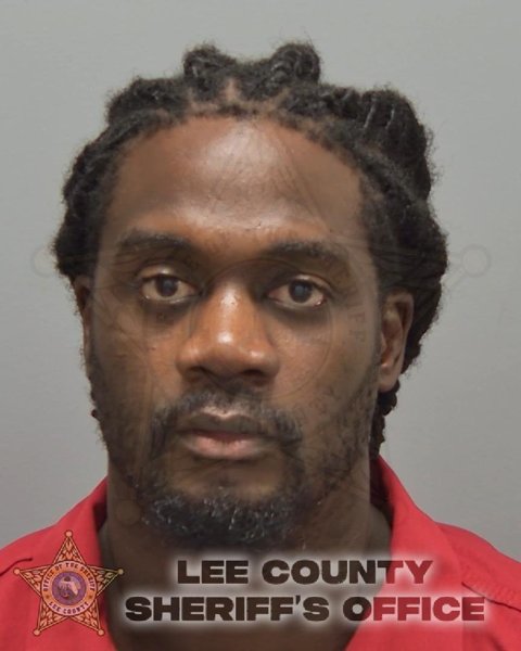 Mugshot of JARRETT DELSHUN MUNDLE