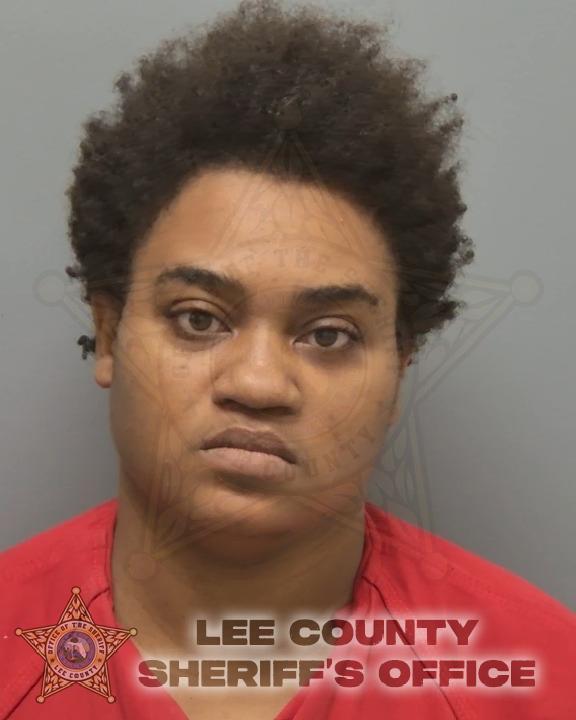 Mugshot of SHAWNISHA LASHAY ROBINSON