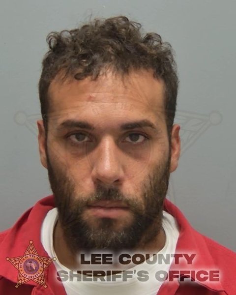 Mugshot of ANGEL JOSUE SANTOS DIAZ