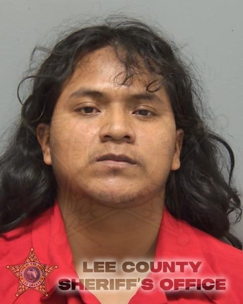 Mugshot of RAUL ISMAEL OXLAJ MEREGILDO