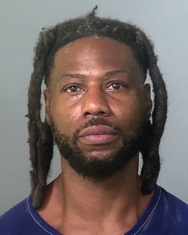 Mugshot of TRAVIS T GARVIN