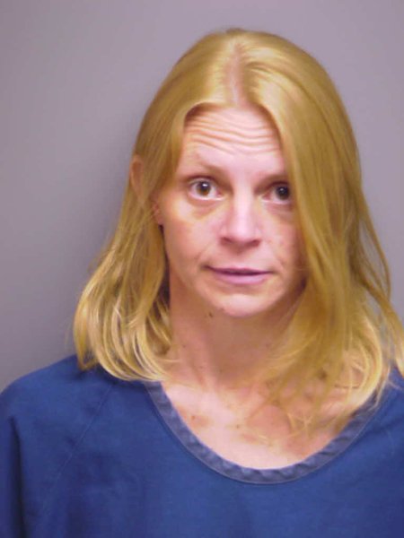 Mugshot of JOYCE A HINKLE