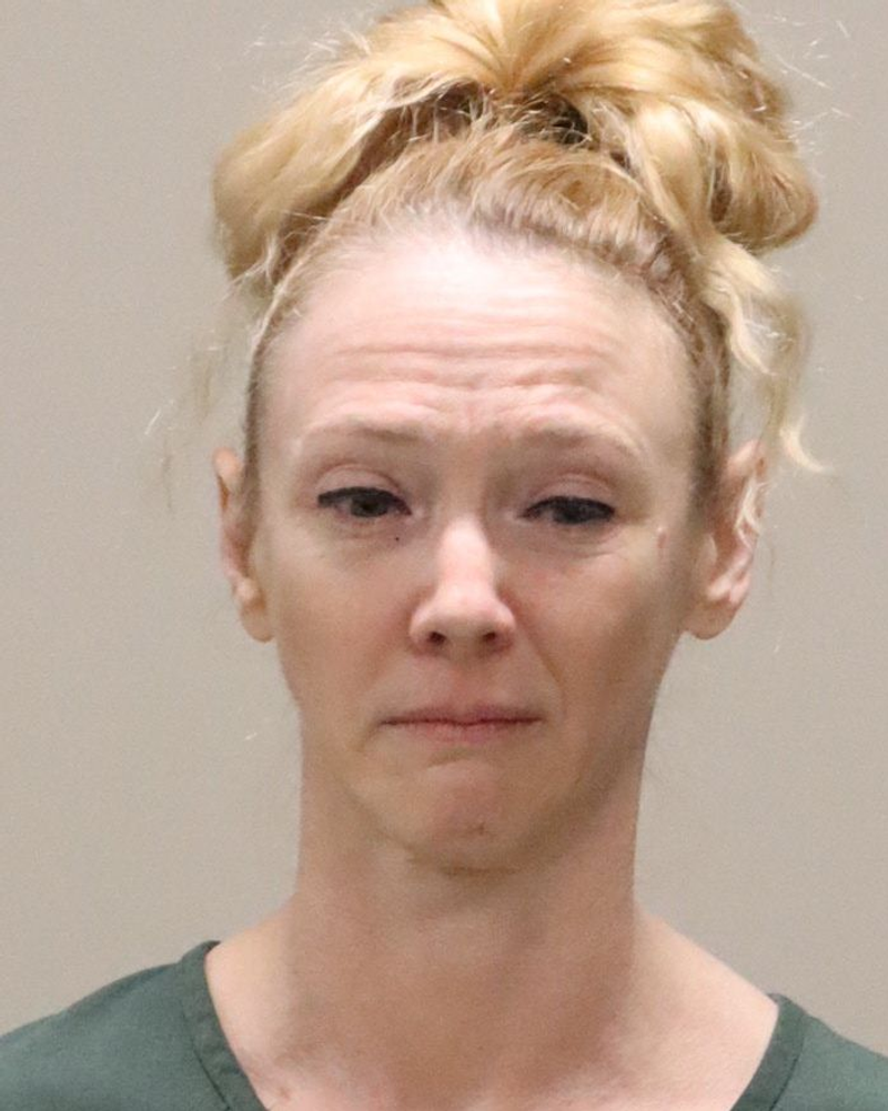 Mugshot of AMIE J DELLES