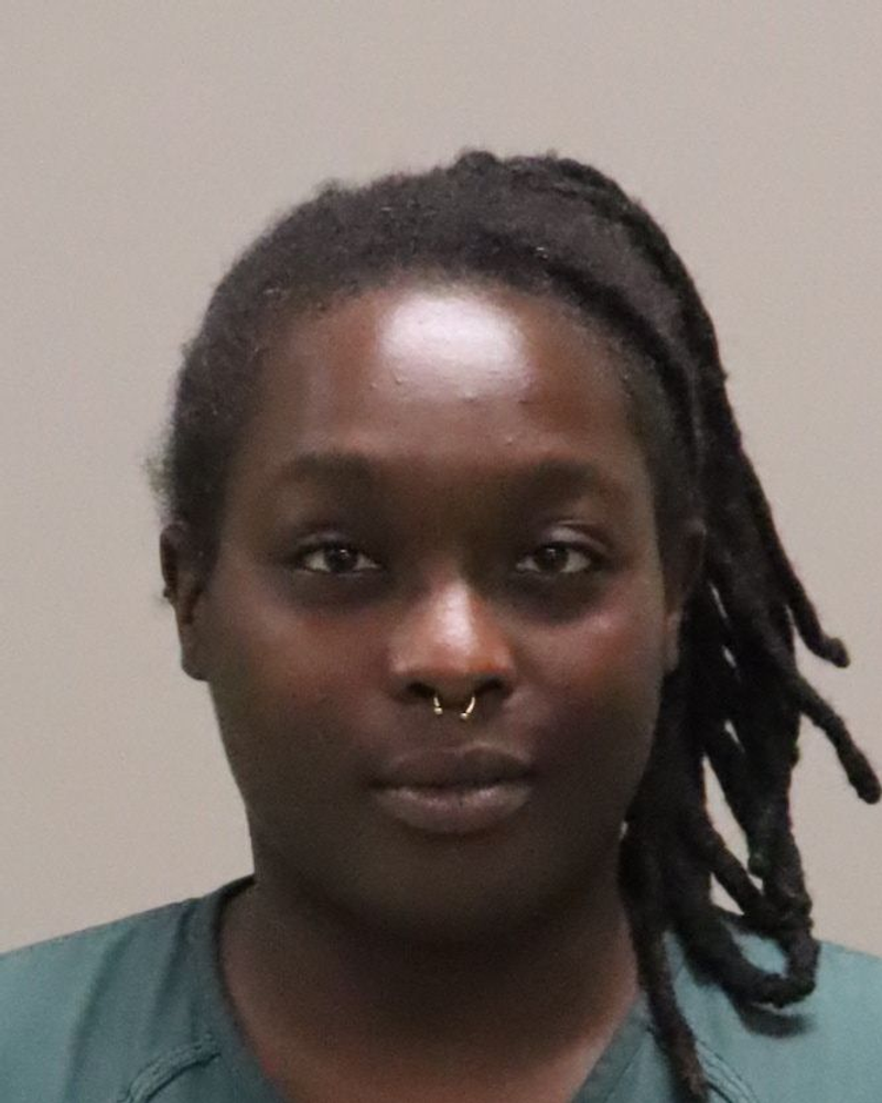 Mugshot of NIASHA MONIQUE MCFADDEN