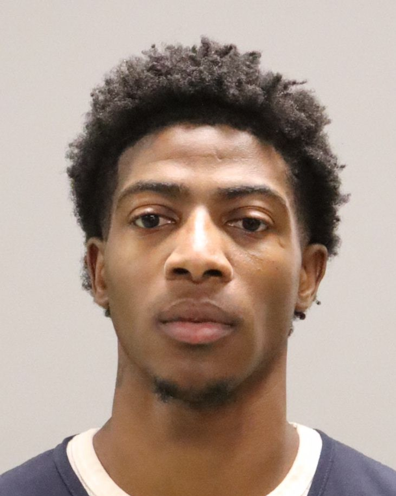 Mugshot of LATERRIAN LAVAIL PETERSON