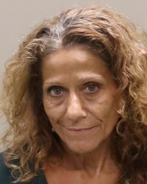 Mugshot of IZABEL D MARQUES