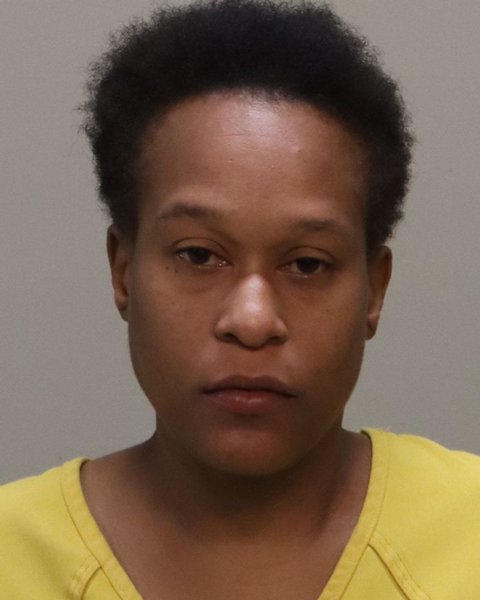 Mugshot of Makia La Shay Shivers