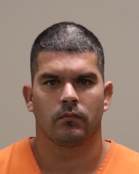 Mugshot of JEOVANY OTERO LLANES