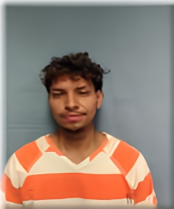 Mugshot of MAYKIN REDONDO-TREMINIO