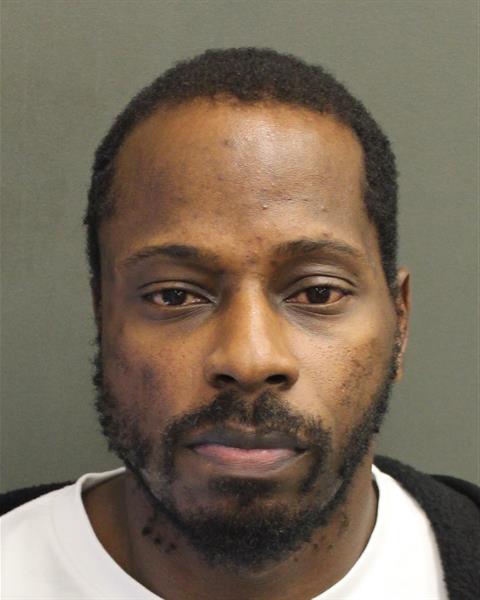 Mugshot of DERRICK GILMORE