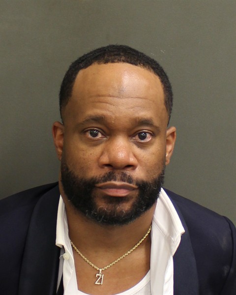 Mugshot of LESLIE CURTIS JR LEWIS