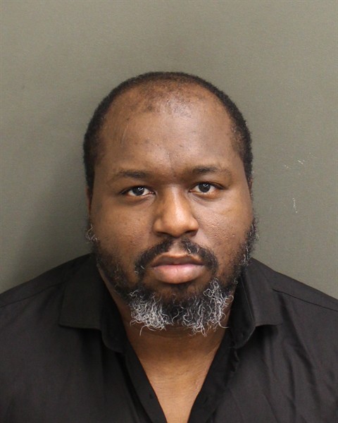 Mugshot of DERRICK JOHN HAYDEN