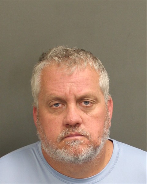 Mugshot of STEVEN LYNN ROBINSON