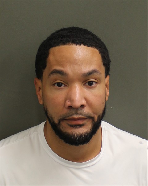 Mugshot of MIGUEL GONZALEZ