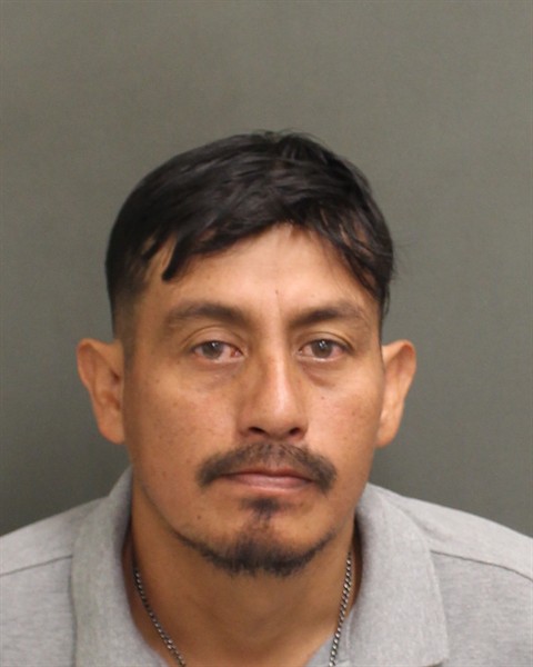 Mugshot of ALBERTO DIAZCERON