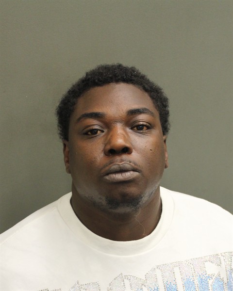 Mugshot of DAMARIUS RASHARD FIELDS